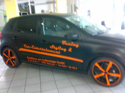 PKW Design in orange