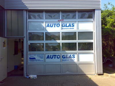 Beschriftung Rolltor